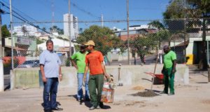 Praça da Rua Brasil está em fase de conclusão