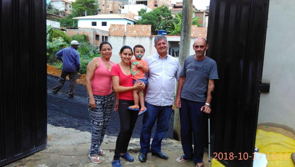 44339289_2285259338215335_8734815117478199296_o