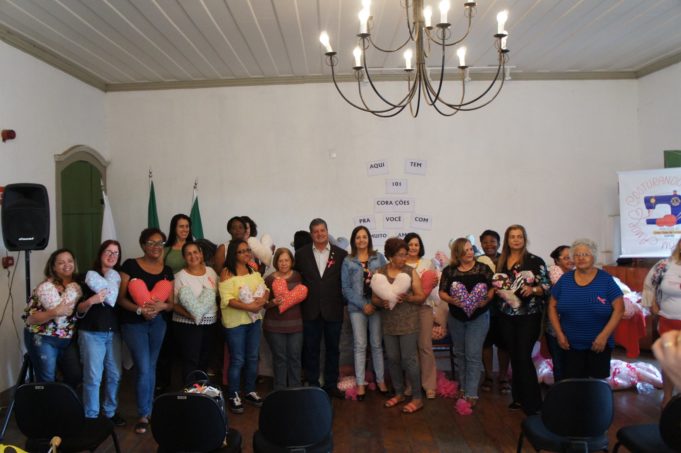 Artesãs da Secretaria de Cultura dão show de solidariedade