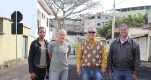 Prefeitura inicia serviço de pavimentação em diversos bairros da cidade