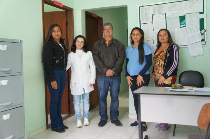 Instituto São Dimas e PSF recebem prefeito