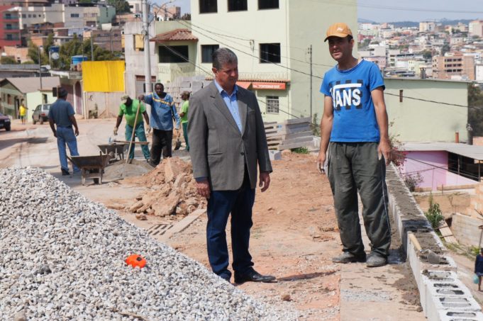 Obras da Alfredo Elias em fase de conclusão