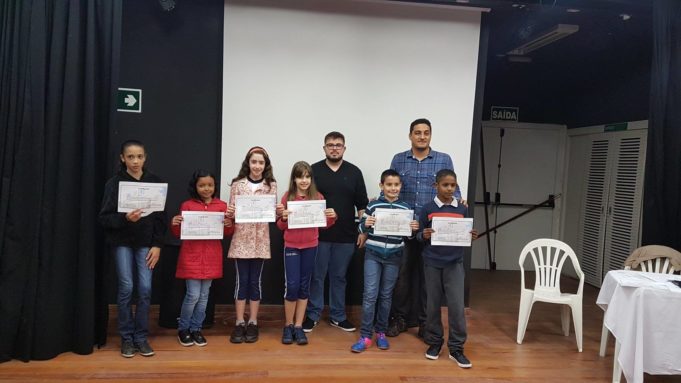 Praça CEU forma 1º turma de informática