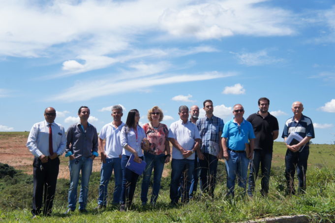 Prefeito recebe engenheiros da CODEMIG