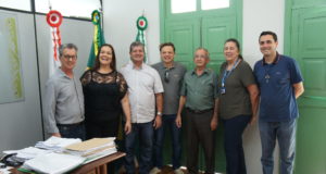 Câmara repassa recurso para a prefeitura que deverá ser usado para pagamento de 13º