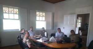 Prefeito e Deputado se reúnem com Comandante da PM para tratar de melhorias na segurança pública