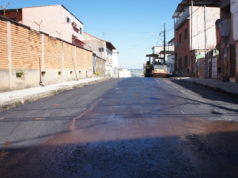 Serviço de pavimentação continua na cidade