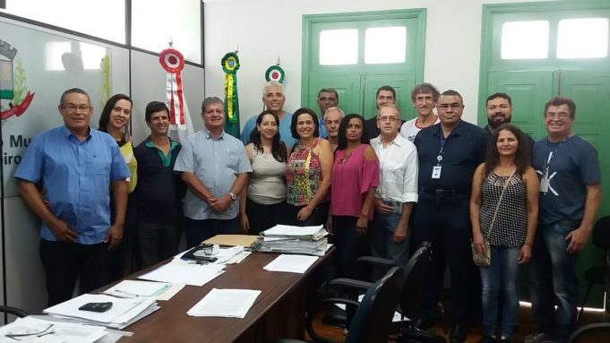 Prefeito recebe integrantes do COLMEIA Lafaiete