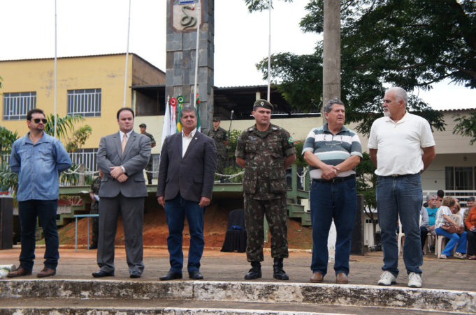 Ex-combatentes são lembrados na cerimônia de comemoração do Dia da Vitória