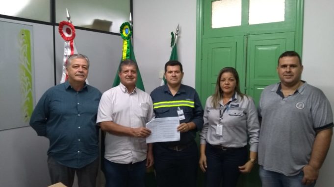 Prefeito Mário Marcus se reúne com representantes da Usiminas Mecânica