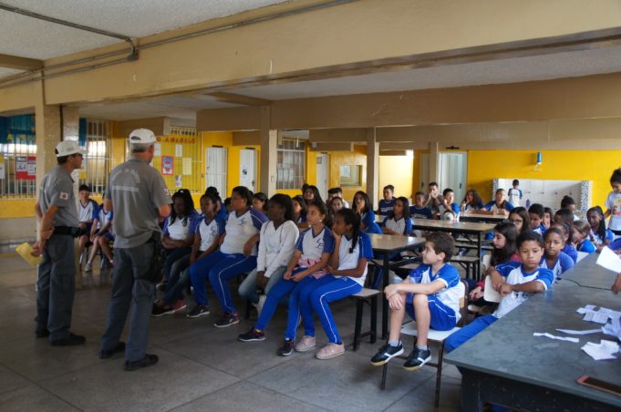 DMTT realiza palestras sobre trânsito nas escolas