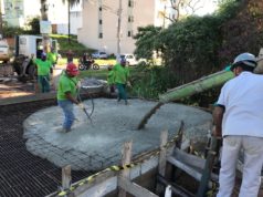 Prefeitura está recuperando a ponte da Rua Francisco Lobo