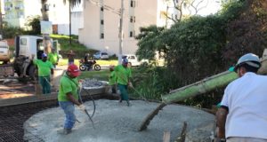 Prefeitura está recuperando a ponte da Rua Francisco Lobo