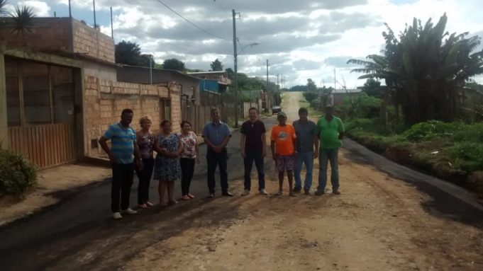 Prefeito acompanha serviços no bairro Jardim Europa