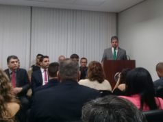 Prefeito participa de cerimônia na sede das Promotorias de Justiça