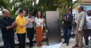 Praça Vicente Jardim revitalizada é entregue à população