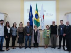 Momento Cívico na FASAR conta com a presença do Prefeito e Secretário