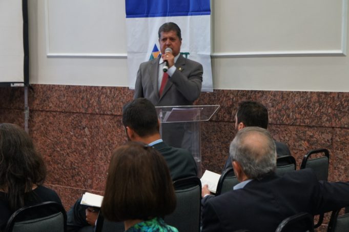 Prefeito participa de audiência pública na capital mineira