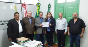 Prefeito recebe Governadora do Rotary Club