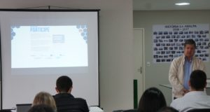 Prefeito participa do lançamento de mais um programa em prol do desenvolvimento econômico