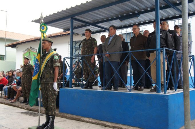 Prefeito Mário Marcus participa da formatura de mais turma de atiradores no TG