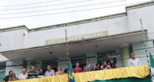 Festival de bandas e serestas encantam lafaietenses