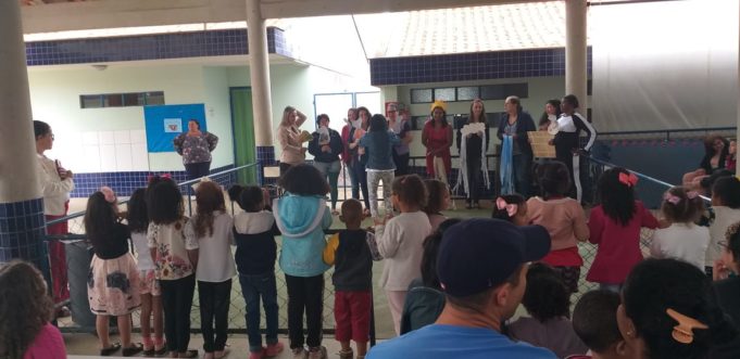 Centro de Referência Municipal em Educação Infantil “Vereador Juquita Vieira” – Proinfância, realiza festa da família