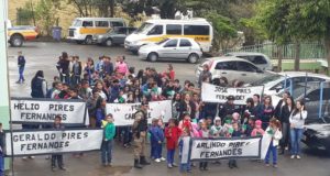 Trabalhando cidadania, respeito e amor à Pátria na Escola Municipal Arnaldo Rodrigues Pereira