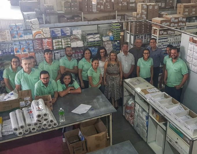 Prefeito visita empresa em fase de expansão