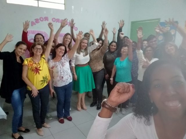 Centro de Convivência para Adultos Especiais realiza evento do Outubro Rosa