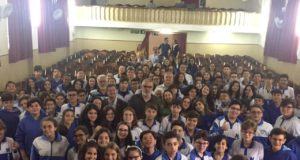 Colégio Nazaré recebe hora cívica