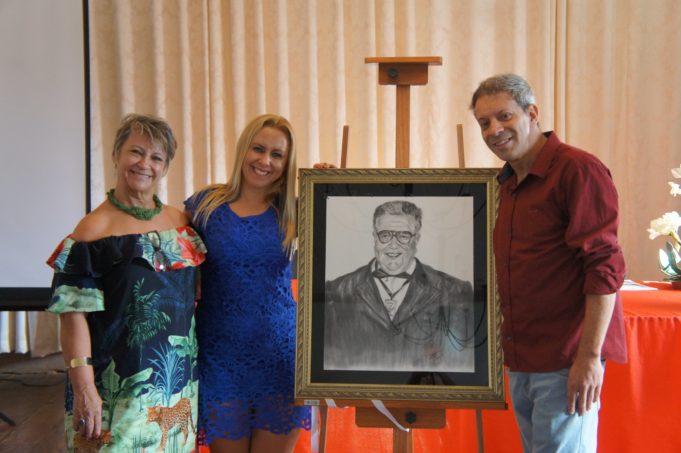 Solar do Barão recebe doação de quadro