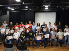 Lutadores de Jiu-Jitsu são homenageados na Praça CEU