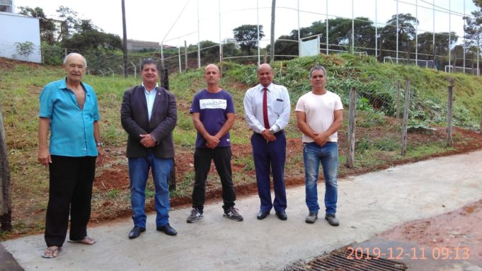 Prefeito visita bairro Alvorada
