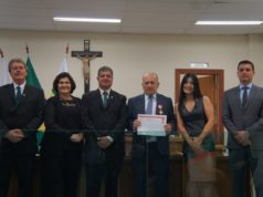 Prefeito participa de Sessão Solene no Poder Judiciário