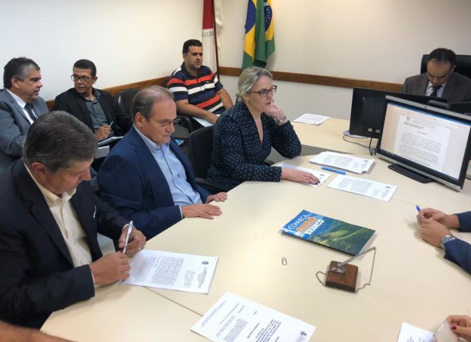 Prefeitura irá adquirir mais duas novas ambulâncias e novas instalações do SINE