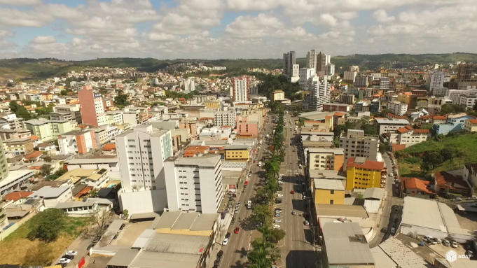 PREFEITO DE LAFAIETE APRESENTA AO COMITÊ DE ENFRENTAMENTO DO COVID-19 PROPOSTA PARA REABERTURA GRADATIVA DO COMÉRCIO