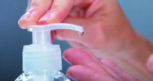 Procon Lafaiete realiza pesquisa de preços para venda de álcool em gel