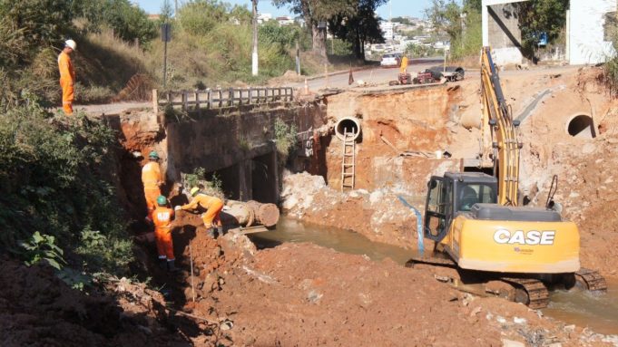Administração Municipal se esforça para manter e iniciar importantes obras e serviços na cidade
