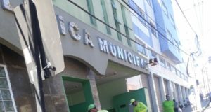 Limpeza e desinfecção de locais públicos estão sendo realizadas diariamente em Lafaiete