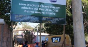 Prefeito acompanha início da construção de ponte no Amaro Ribeiro e trincheira sob a Rodovia BR 040