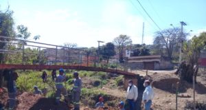 Prefeito faz visita a obras em andamento no município