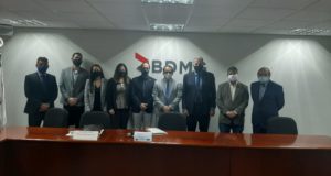 PREFEITO E DEPUTADO GLAYCON FRANCO REFORÇAM EM REUNIÃO A IMPORTÂNCIA DE UMA UNIDADE DO SENAI EM LAFAIETE.