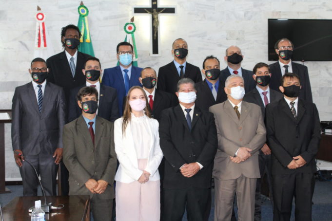 Prefeito, Vice e Vereadores eleitos são diplomados pela Justiça Eleitoral