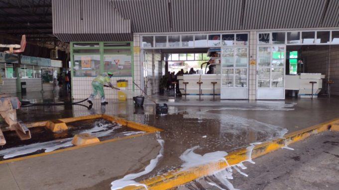 Terminal Rodoviário passa por higienização e recebe melhorias