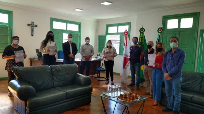 Escolas Municipais recebem AVCB, mais segurança para alunos e profissionais da educação