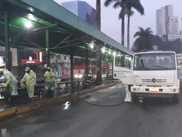 Prefeitura realiza mais uma ação de limpeza e desinfecção de locais públicos