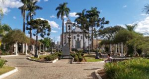Lafaiete comemora 231 anos com programação cultural na Praça Tiradentes