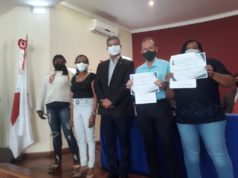 Prefeitura entrega as primeiras certidões de regularização fundiária