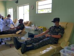 Voluntários do TG fazem doação de sangue no PACE